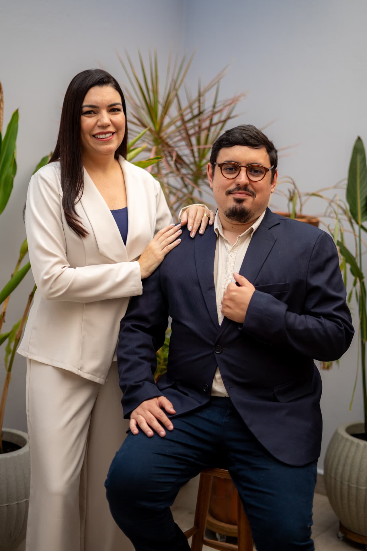 Marcus e Camila, sócios da Lótus Empresarial